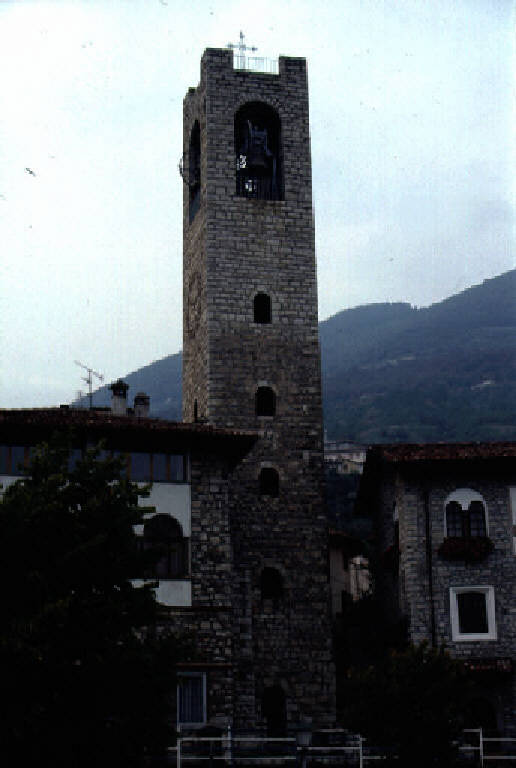 Torre Fenaroli (ex) (torre) - Tavernola Bergamasca (BG) 
