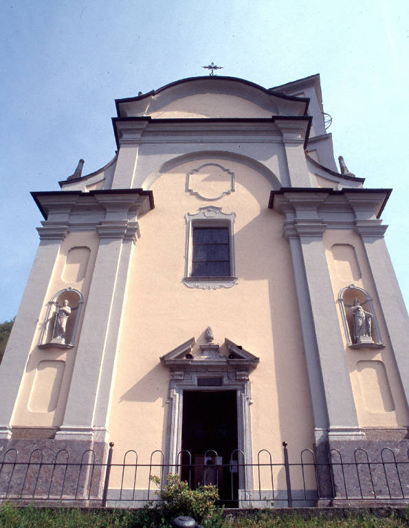 Chiesa della Madonna delle Lacrime (chiesa) - Bellano (LC) 