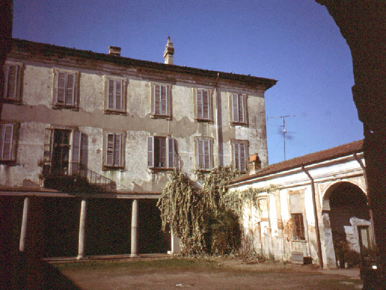 Rustico di Villa Clari Monzini (cascina) - Cassinetta di Lugagnano (MI) 