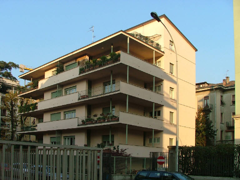 Casa Cattaneo Alchieri (edificio in linea) - Como (CO) 