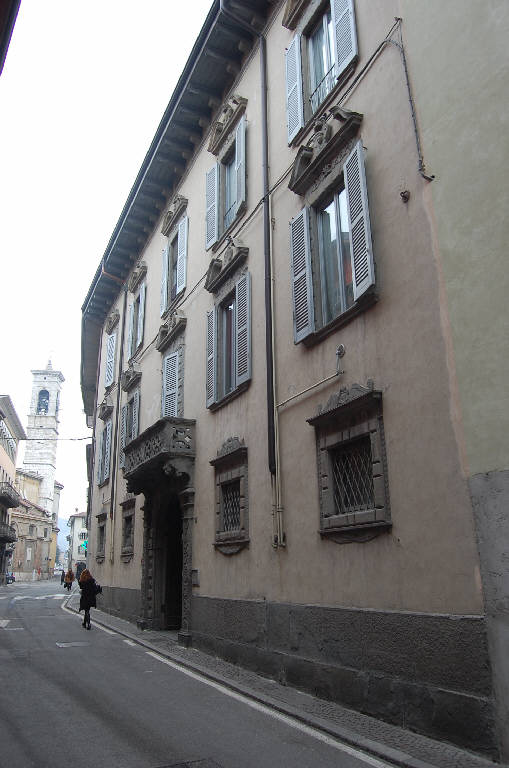 Palazzo Berlendis Muttoni Pelandi (palazzo) - Alzano Lombardo (BG) 