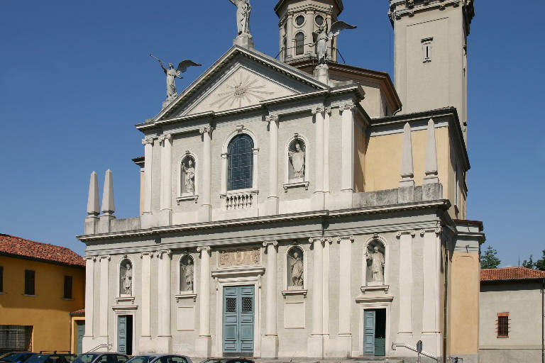 Chiesa dei SS. Vito e Modesto (chiesa) - Lomazzo (CO) 