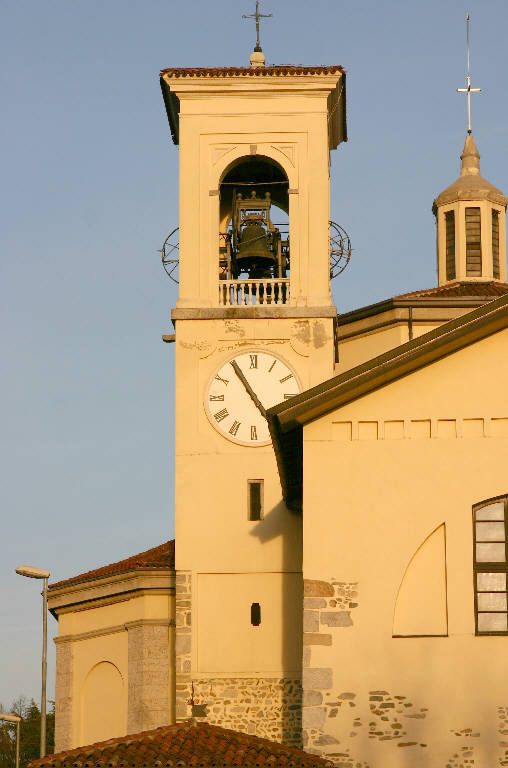 Campanile della Chiesa dei SS. Gervaso e Protaso (campanile) - Cucciago (CO) 