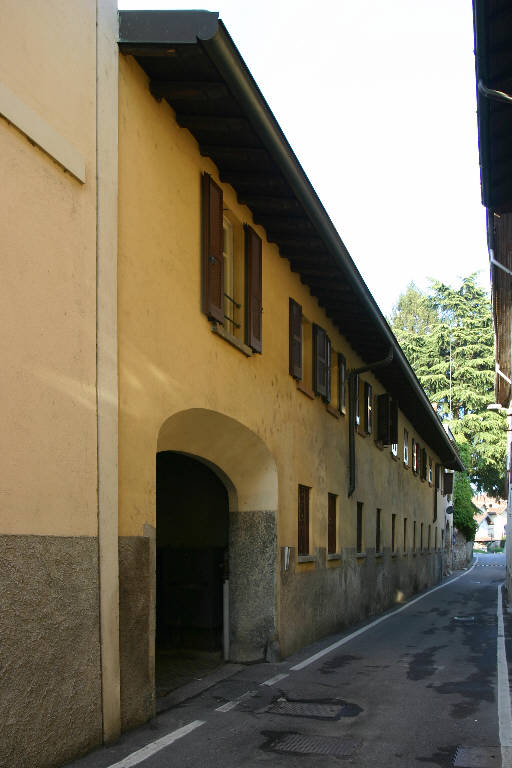 Rustici (ex) di Villa Manusardi (dipendenza) - Montorfano (CO) 