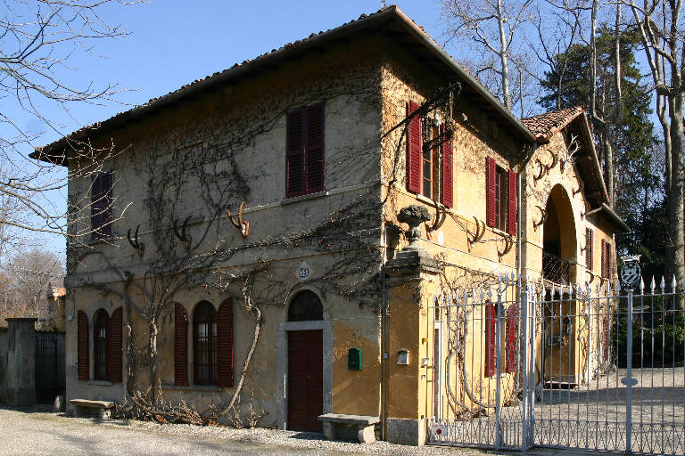 Dipendenza di Villa Gavazzi già Jacini (dipendenza) - Erba (CO) 