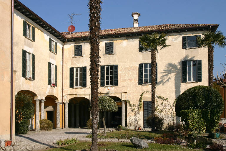 Villa Chiesa Molinari (villa) - Erba (CO) 