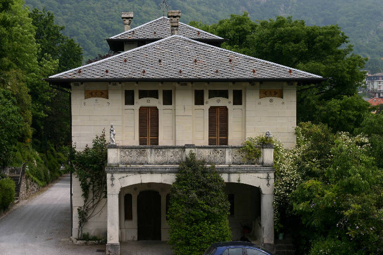 Residenza Invernale di Villa Magni (ex) Rizzoli (casa) - Canzo (CO) 