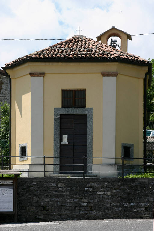 Chiesa della Madonna di Fatima (chiesa) - Asso (CO) 