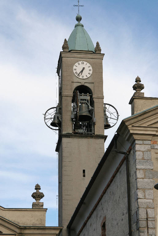 Campanile della Chiesa di S. Dionigi (campanile) - Albavilla (CO) 
