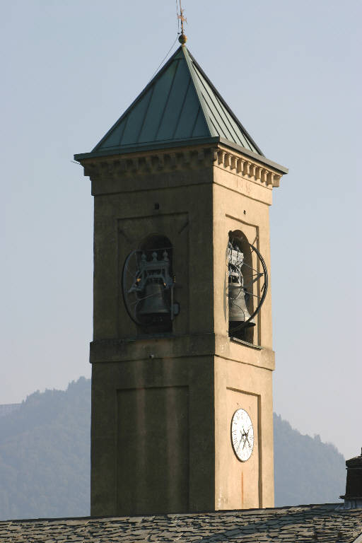 Campanile della Chiesa di S. Michele (campanile) - Cernobbio (CO) 