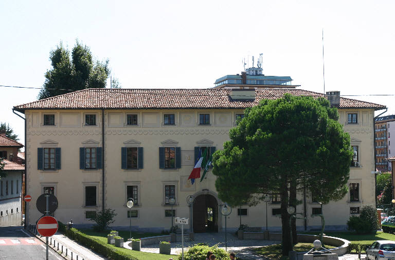 Palazzo Volta (palazzo) - Olgiate Comasco (CO) 