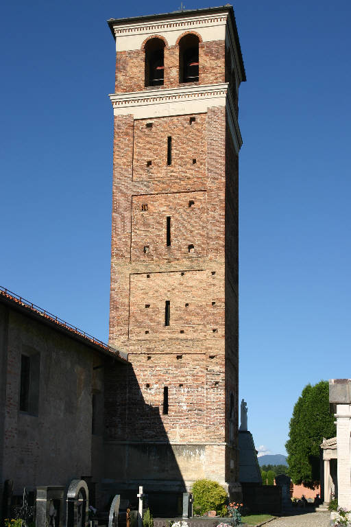Campanile della Chiesa di S. Maria (campanile) - Binago (CO) 