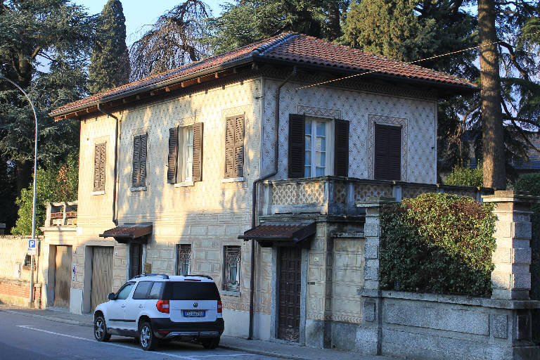 Villa Falck portineria (villa) - Mandello del Lario (LC) 