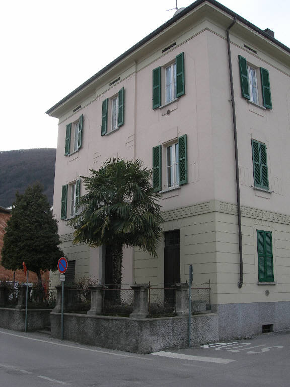 Casa Via Vittorio Emanuele 17 (palazzina) - Airuno (LC) 