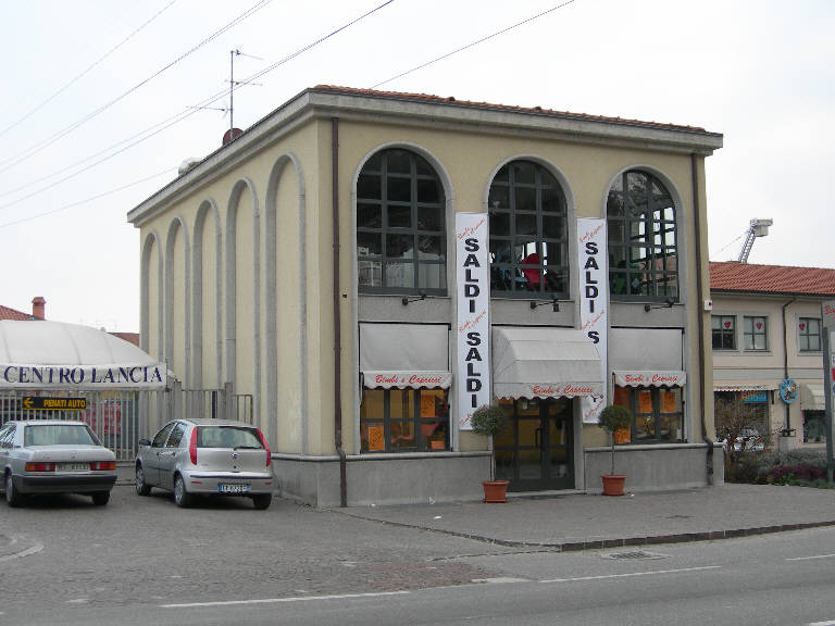 Edificio commerciale Via Spluga 30 (padiglione) - Cernusco Lombardone (LC) 