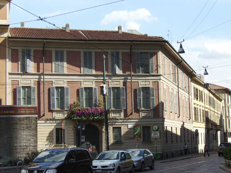 Palazzo Corso di Porta Vigentina 1 (palazzo) - Milano (MI) 