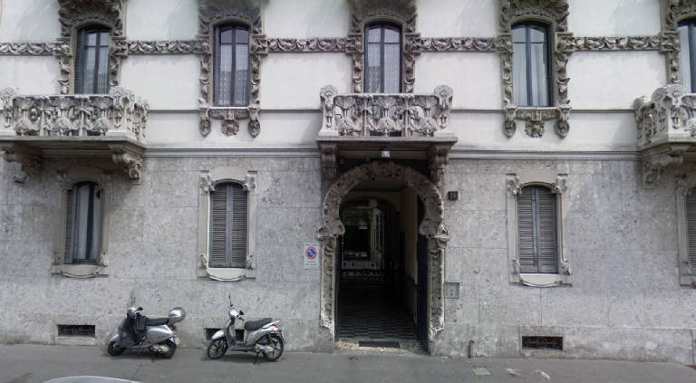 Palazzo Balzarini (casa) - Milano (MI) 