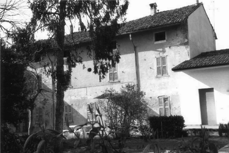 Casa Strada Comunale San Giacomo-Rovedaro - complesso (casa) - Terranova dei Passerini (LO) 