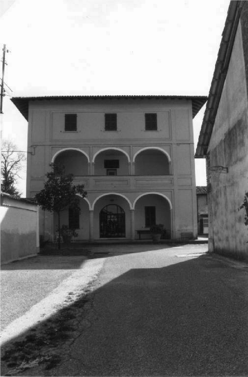 Casa Via L. Vignati 4 - complesso (casa) - Mairago (LO) 