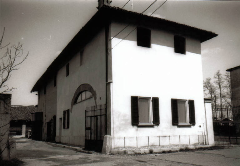 Cascina Via della Fontana 18 (cascina) - Corte Palasio (LO) 
