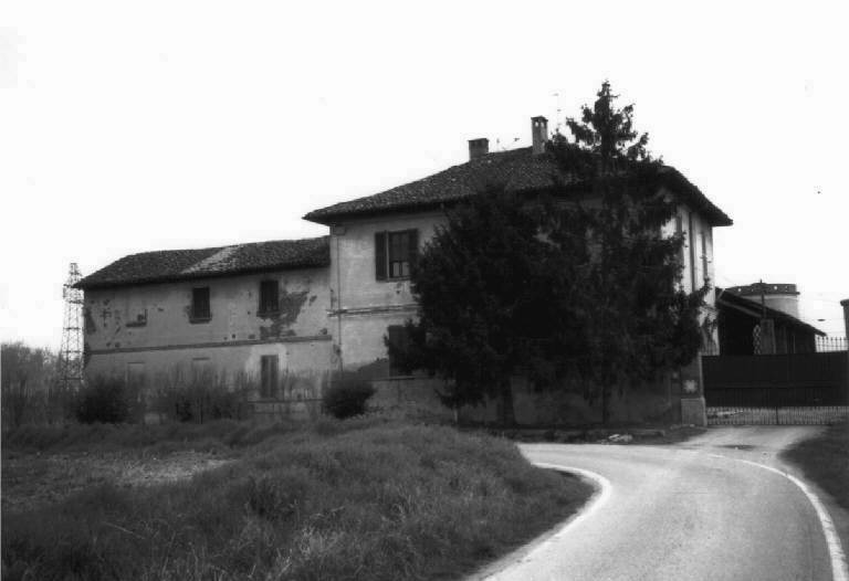 Cascina Isabella (cascina) - Ossago Lodigiano (LO) 