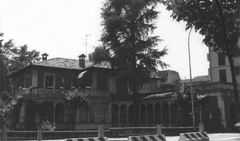Villa Viale Giovanni Agnelli 18 (villa) - Lodi (LO) 