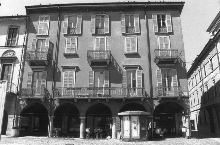 Casa Piazza della Vittoria 55 (casa) - Lodi (LO) 
