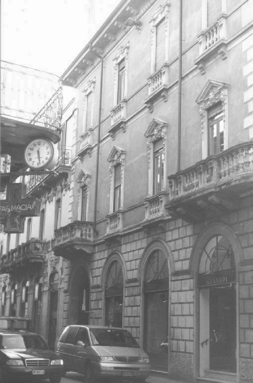 Palazzo Ghisi (casa) - Lodi (LO) 