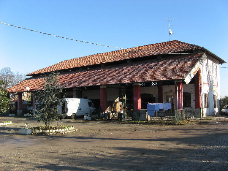 Stalla con portico della Cascina Occhiò (cascina) - San Giuliano Milanese (MI) 