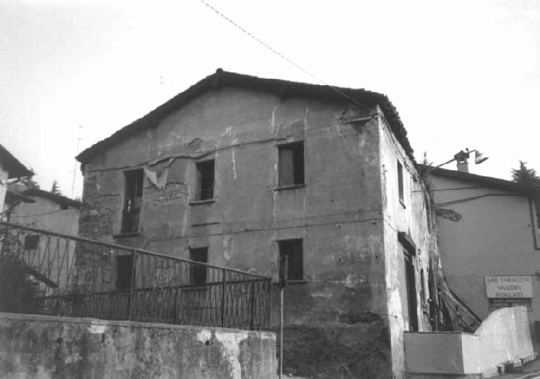 Casa Via Cavour 43 (casa) - Carate Brianza (MB) 