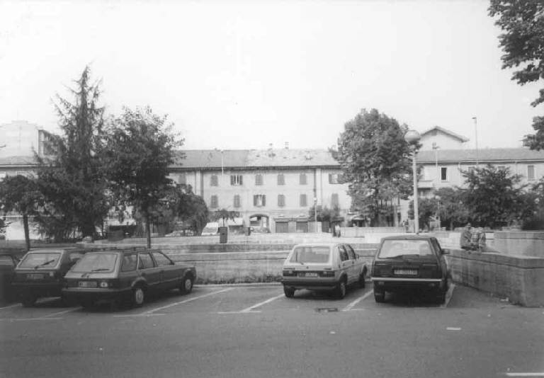 Casa Piazza Gramsci 45 (edificio in linea) - Cinisello Balsamo (MI) 