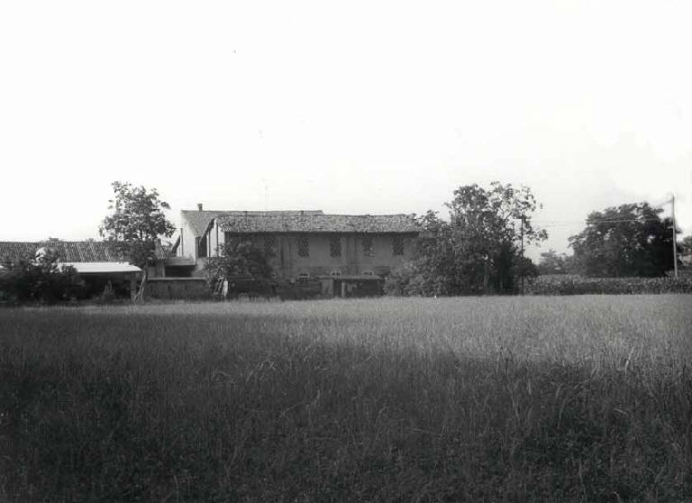 Cascina Scuola - complesso (cascina) - Corbetta (MI) 