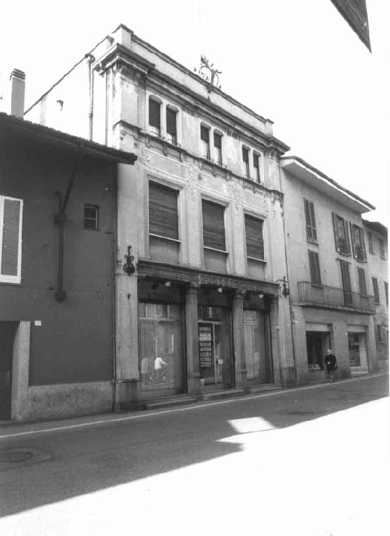 Edificio sede Banca di Legnano (ex) (palazzo) - Cuggiono (MI) 