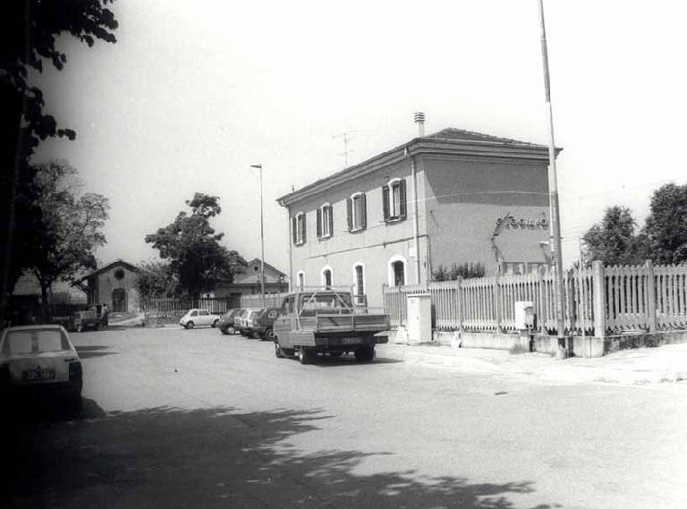 Stazione Ferroviaria (stazione) - Gaggiano (MI) 