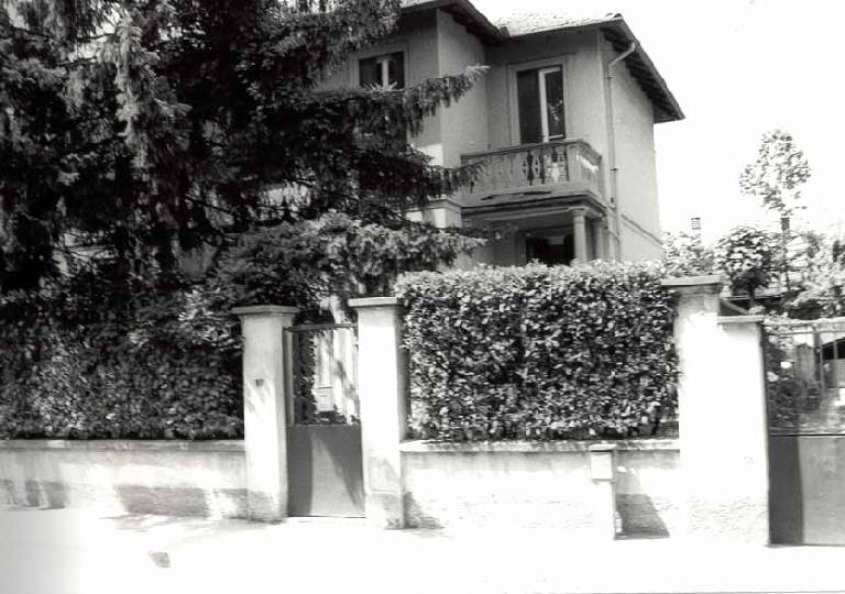 Villa Franchi, Greco (villino) - Garbagnate Milanese (MI) 