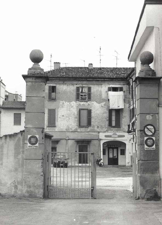 Palazzo Zucconi (palazzo) - Gorgonzola (MI) 