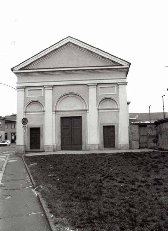 Chiesa dei SS. Maria Addolorata e Ambrogio (chiesa) - Inveruno (MI) 