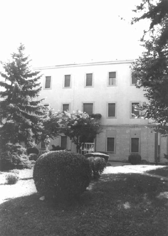 Padiglione uffici dell'Ospedale Antonini (padiglione) - Limbiate (MB) 