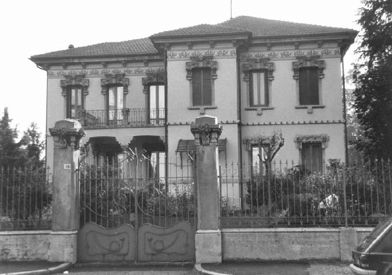 Villa De Capitani (villino) - Lissone (MB) 