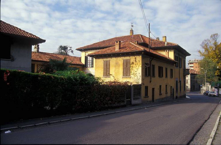 Palazzo De Petri, Clerici, Doro (palazzo) - Meda (MB) 