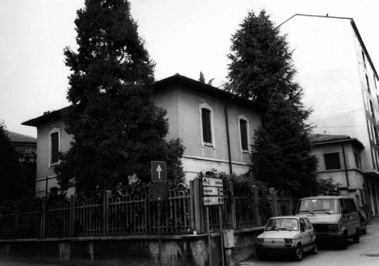 Casa Via F. Bianchi 20, angolo Via Dante (casa) - Melzo (MI) 