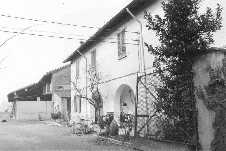 Cascina Conca di Basiano (cascina) - Morimondo (MI) 