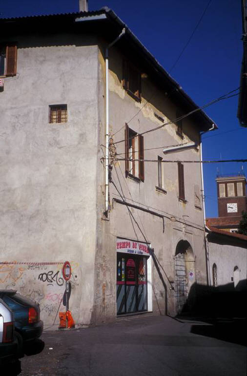 Casa dell'Acqua (edificio a blocco) - Novate Milanese (MI) 