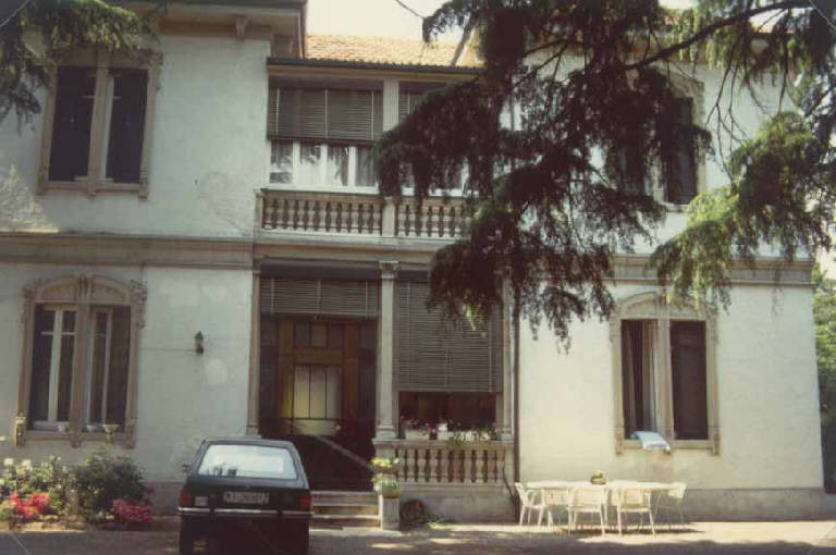 Casa Restelli (casa) - Parabiago (MI) 