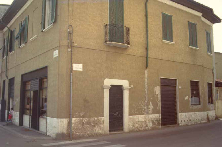 Casa Fontana (casa) - Parabiago (MI) 