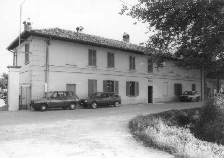 Case contadine Via San Carlo Borromeo (casa) - Peschiera Borromeo (MI) 