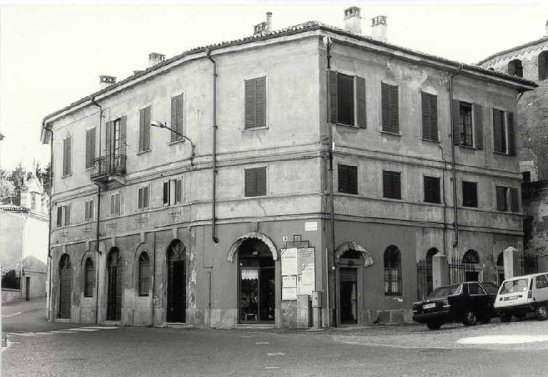 Palazzo Don Gnocchi (palazzo) - San Colombano al Lambro (MI) 