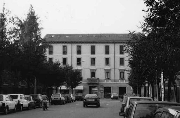 Palazzo Via Garibaldi 25 (palazzo) - Sesto San Giovanni (MI) 