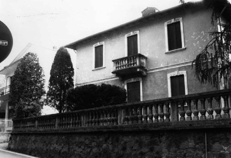 Casa novecentesca Via Roma 21 (casa) - Triuggio (MB) 