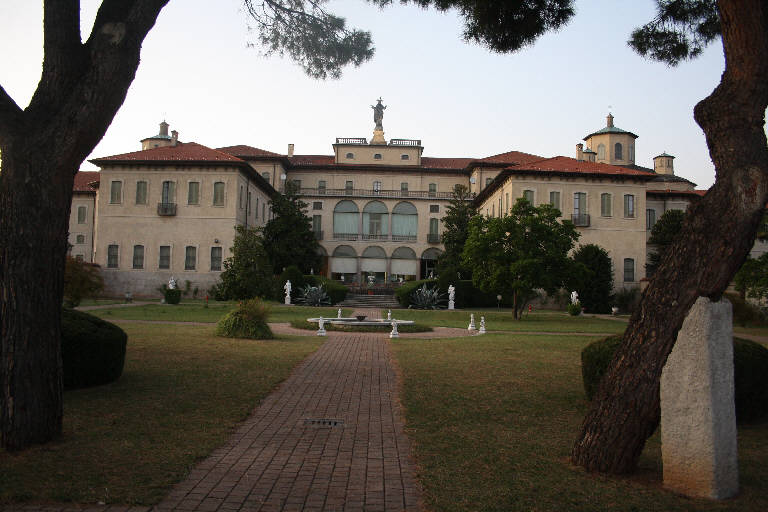 Villa Sacro Cuore - complesso (villa) - Triuggio (MB) 
